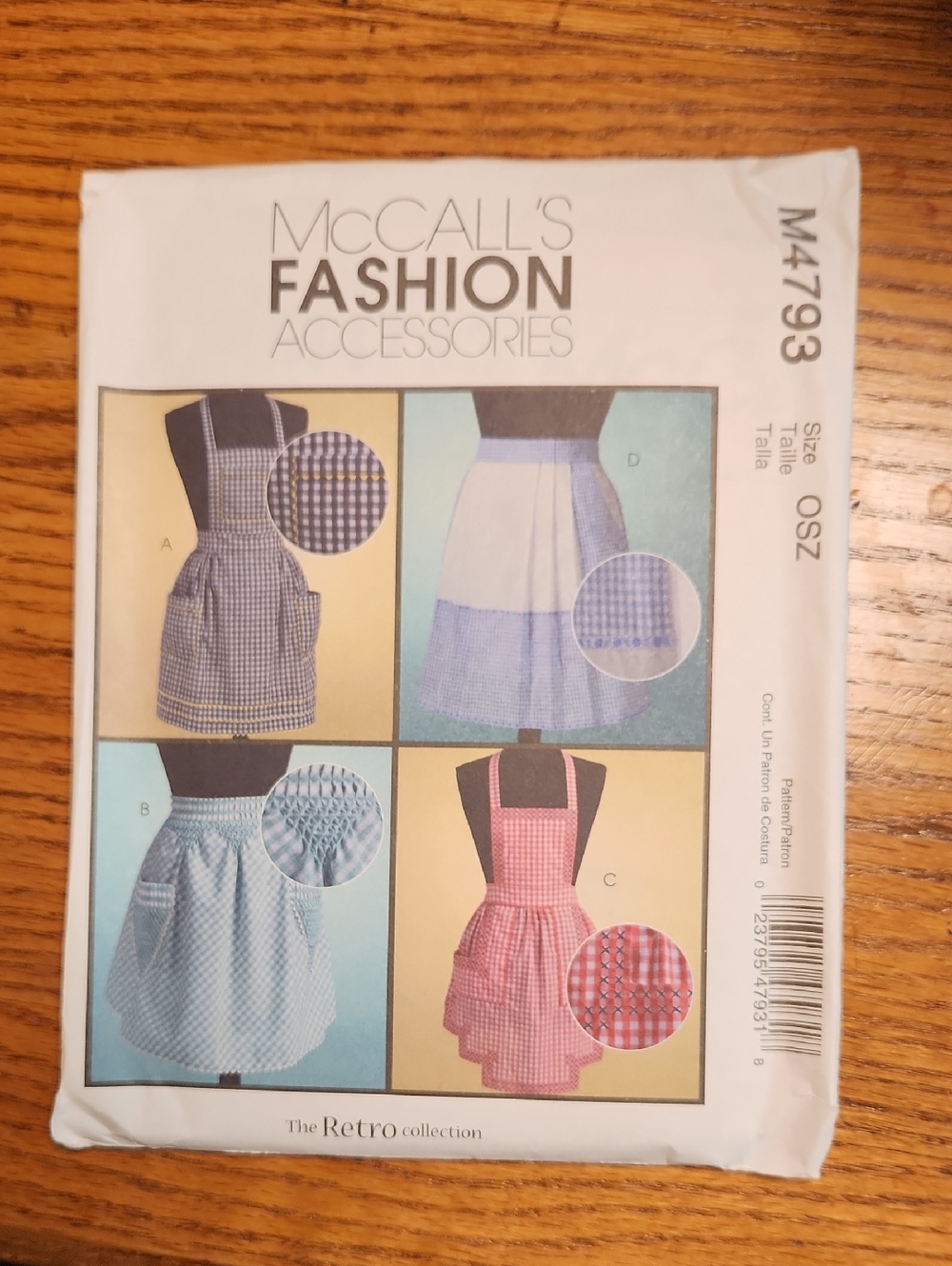 McCall's Fashion Accessories Apron Pattern - Uncut